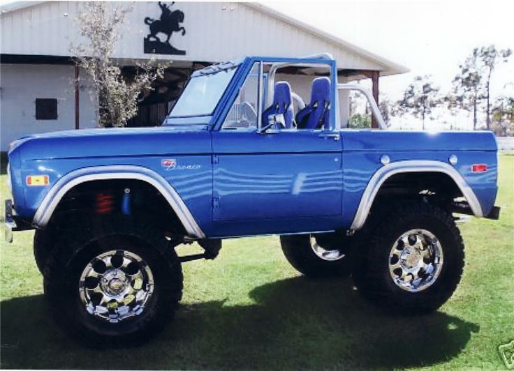 classic fords 1974 Ford Bronco